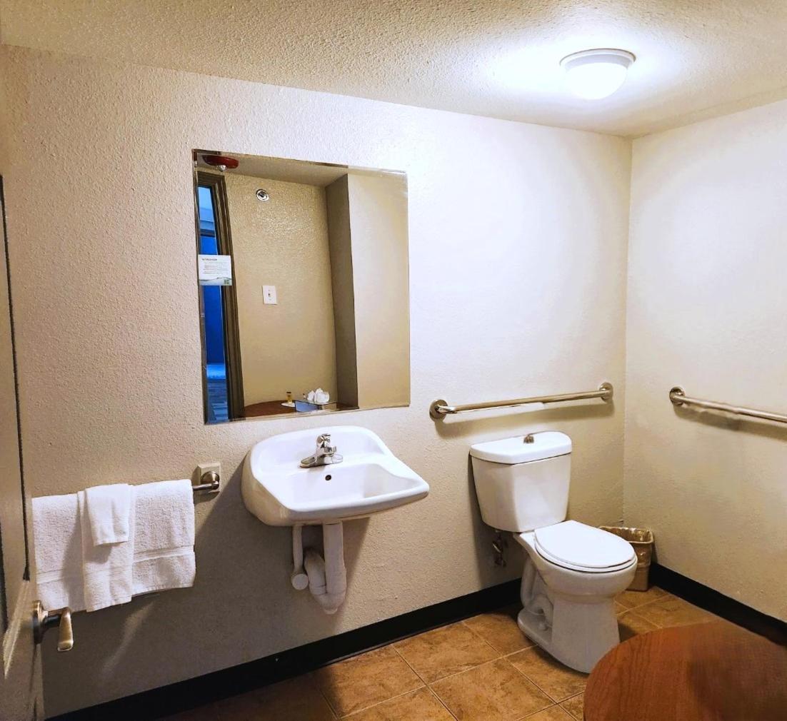 Days Inn By Wyndham Denver Downtown Ngoại thất bức ảnh